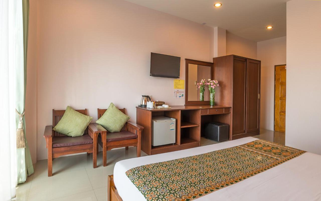 Krabi Phetpailin Hotel Buitenkant foto