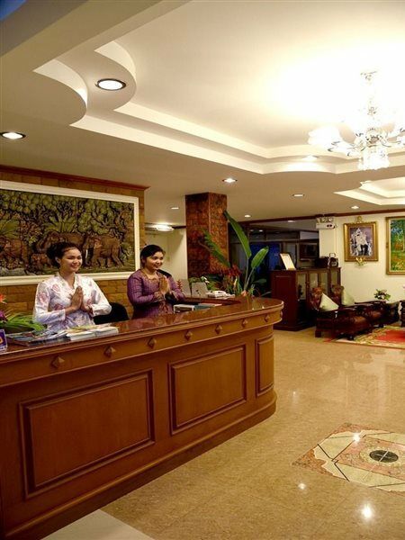 Krabi Phetpailin Hotel Buitenkant foto